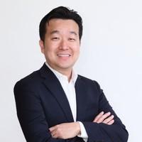 Kim J Hak