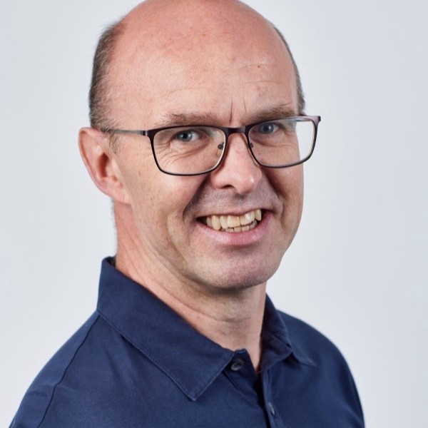 Alastair MacKenzie